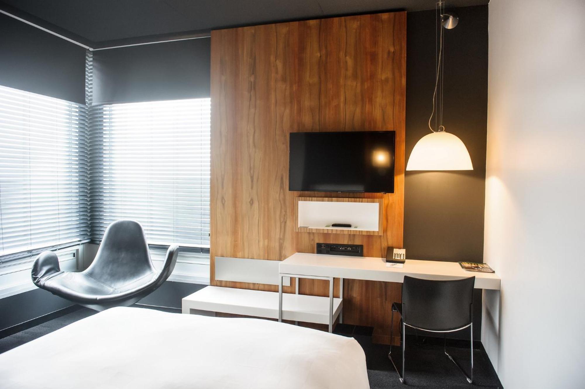 Hotel Alt Quartier Dix30 Brossard Exteriör bild